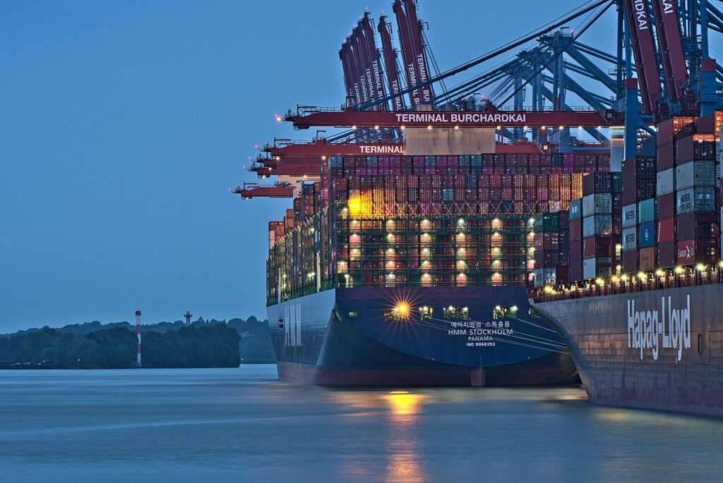 port, ship, water, sea, crane, freight, nature, export, import, charge, logistics, container